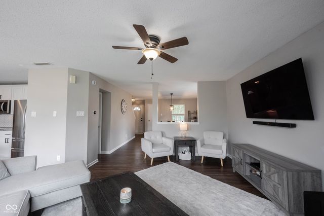 8419 S Shady Trail Drive, Pendleton, IN 46064