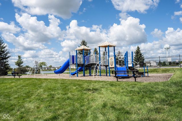 8419 S Shady Trail Drive, Pendleton, IN 46064