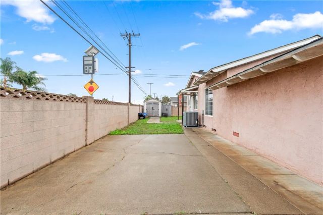 13471 Olive, Westminster, CA 92683