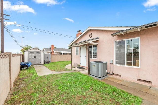 13471 Olive, Westminster, CA 92683