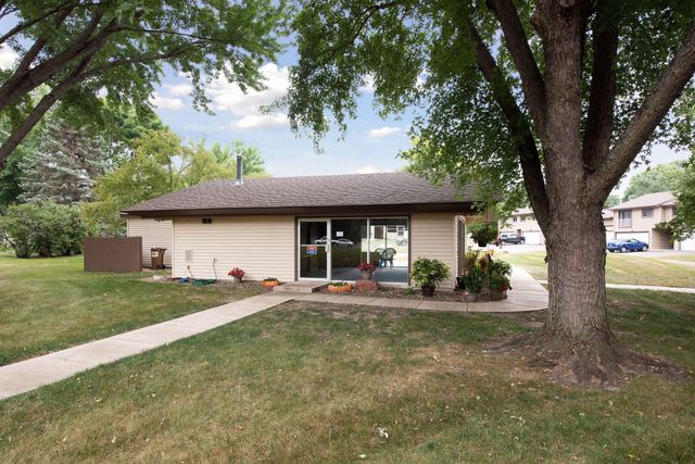 11032 Trail West Road, Bloomington, MN 55437