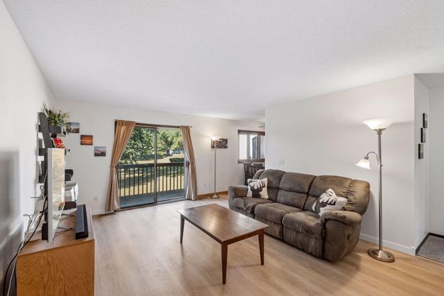 11032 Trail West Road, Bloomington, MN 55437