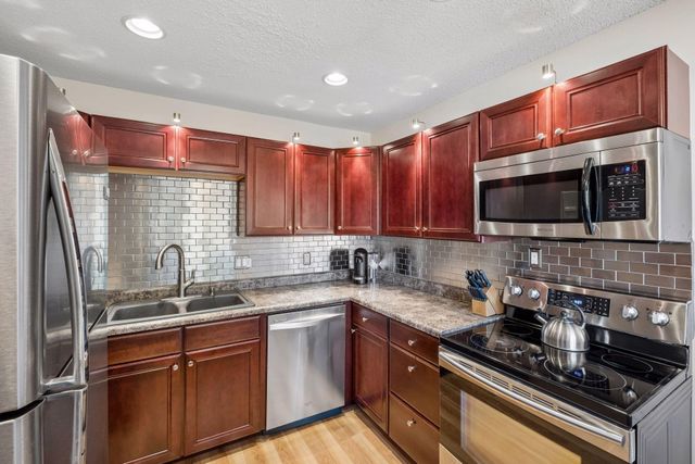 11032 Trail West Road, Bloomington, MN 55437