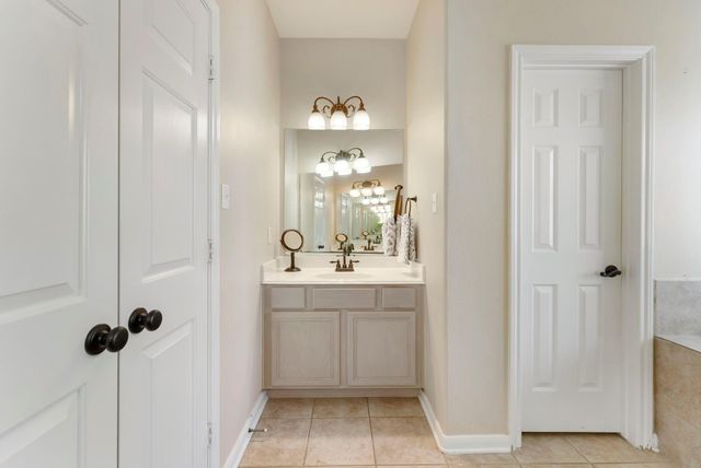 7318 Wedgewood Drive, Magnolia, TX 77354