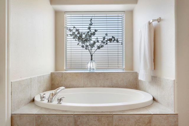 7318 Wedgewood Drive, Magnolia, TX 77354