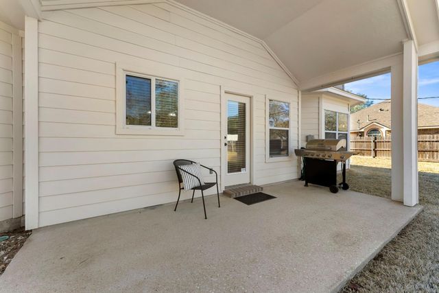 7318 Wedgewood Drive, Magnolia, TX 77354