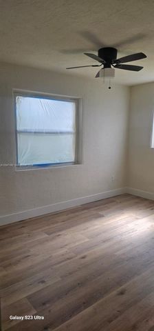 6010 SW 33rd St, Miramar, FL 33023