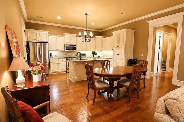 29 Juniel Point, Little Rock, AR 72211
