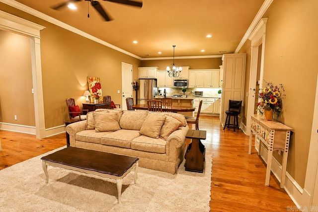 29 Juniel Point, Little Rock, AR 72211