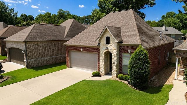 29 Juniel Point, Little Rock, AR 72211