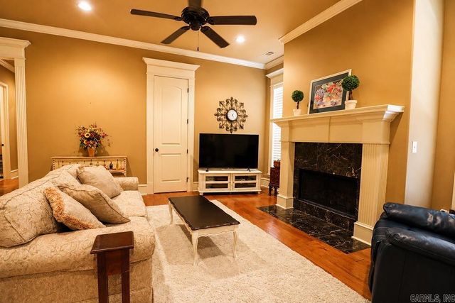 29 Juniel Point, Little Rock, AR 72211