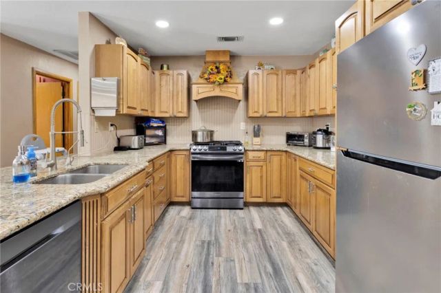 13355 Waco, Apple Valley, CA 92308