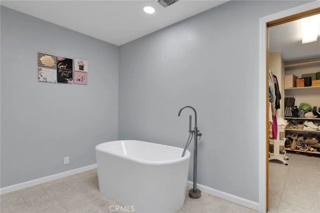 13355 Waco, Apple Valley, CA 92308