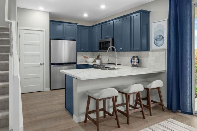 10346 S Solvita Way, Elk Grove, CA 95757