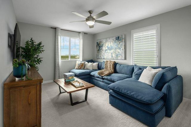 10346 S Solvita Way, Elk Grove, CA 95757