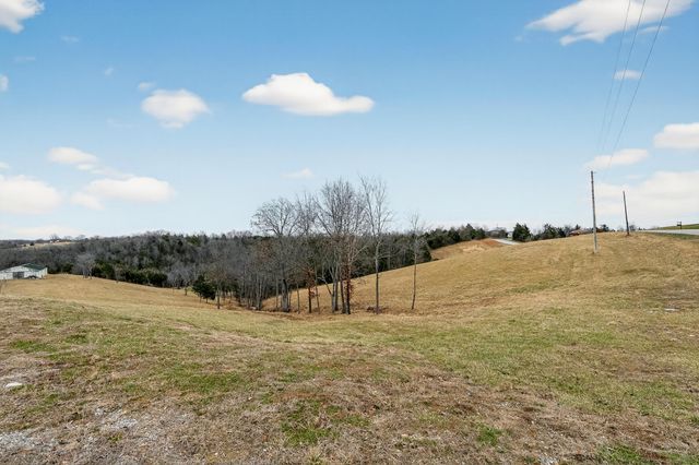 5717 E Highway 22, Falmouth, KY 41040