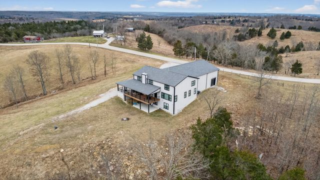 5717 E Highway 22, Falmouth, KY 41040