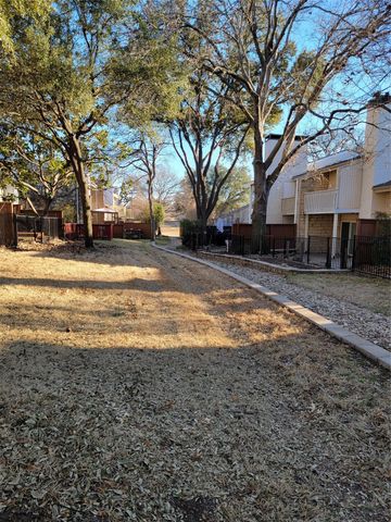 2908 Shady Lake Circle, Carrollton, TX 75006