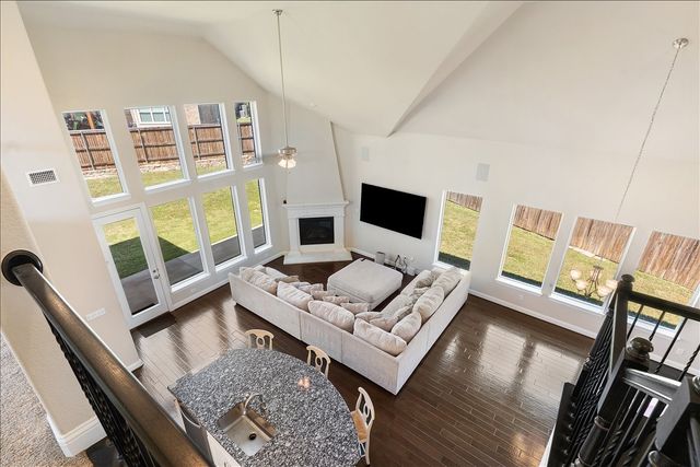701 Auburn Court, Savannah, TX 76227