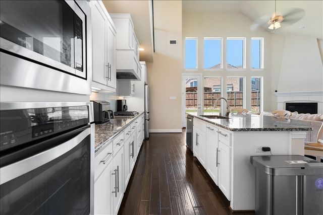 701 Auburn Court, Savannah, TX 76227