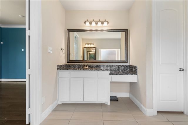 701 Auburn Court, Savannah, TX 76227