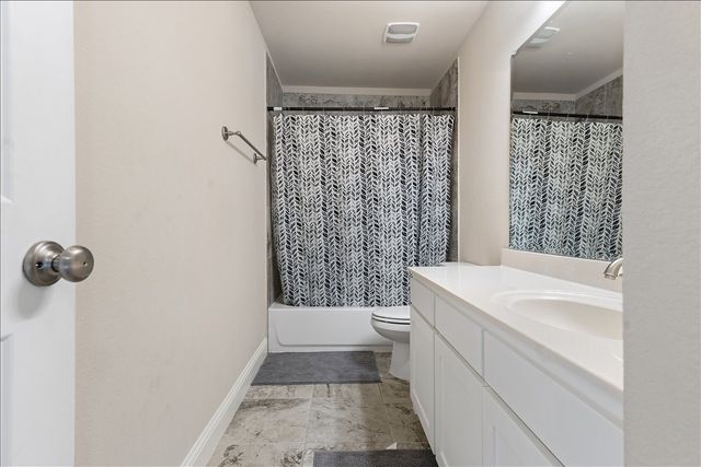 701 Auburn Court, Savannah, TX 76227