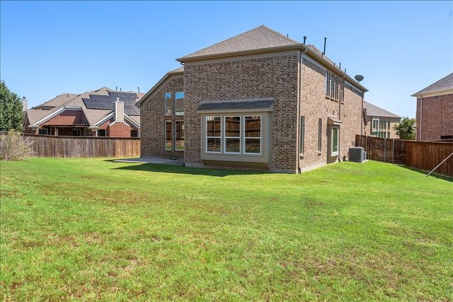 701 Auburn Court, Savannah, TX 76227