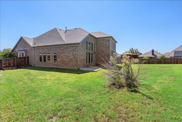 701 Auburn Court, Savannah, TX 76227