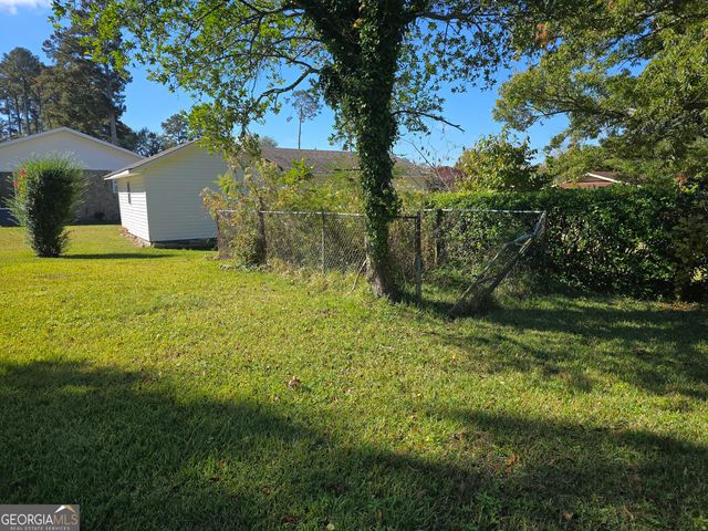 206 Willow Lake Road, Fort Valley, GA 31030