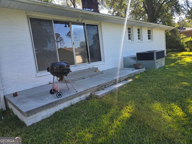 206 Willow Lake Road, Fort Valley, GA 31030