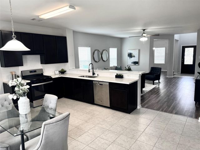 8611 Morning Dove Lane, Baytown, TX 77521