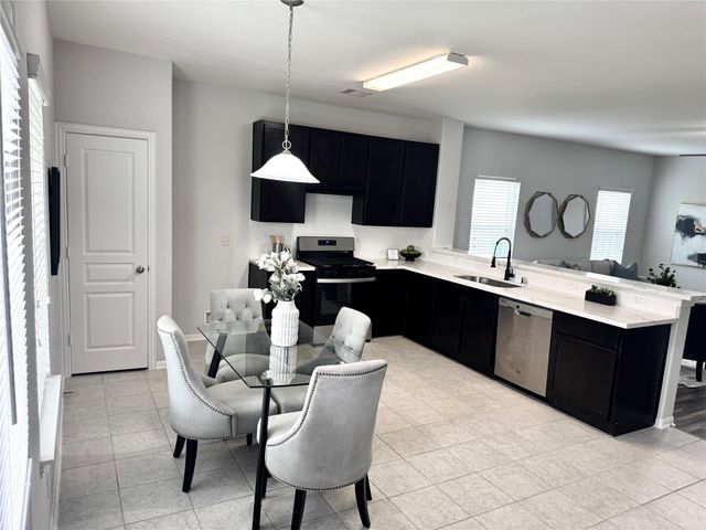 8611 Morning Dove Lane, Baytown, TX 77521