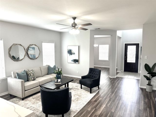 8611 Morning Dove Lane, Baytown, TX 77521