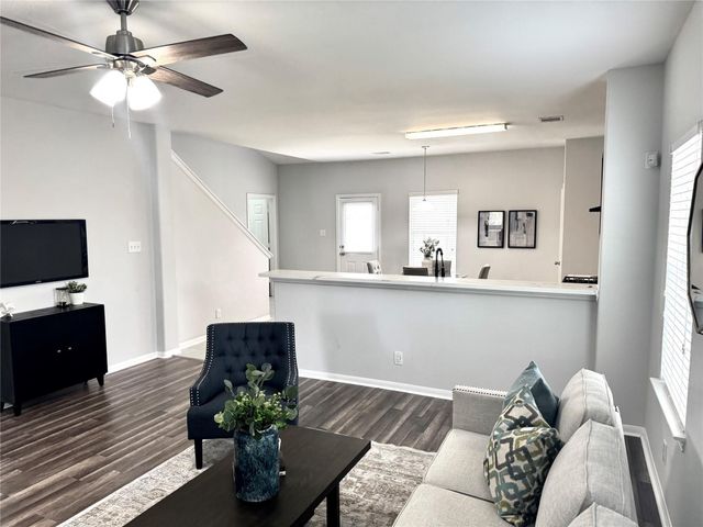 8611 Morning Dove Lane, Baytown, TX 77521