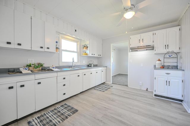 2605 Morton Drive, Springfield, OH 45505