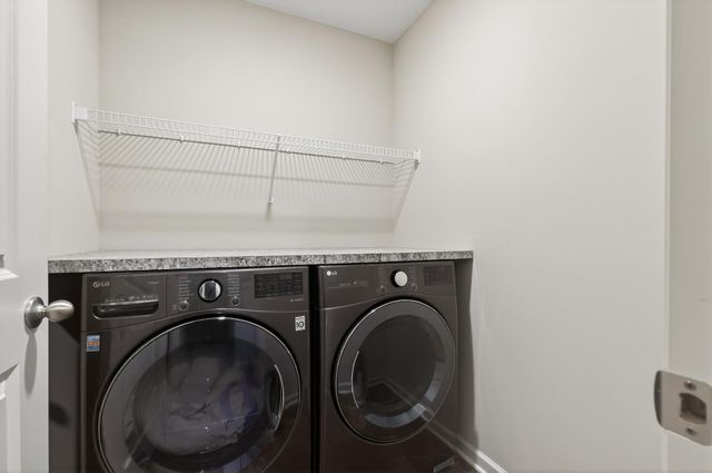 8715 Granite Circle, Woodbury, MN 55129