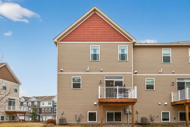 8715 Granite Circle, Woodbury, MN 55129