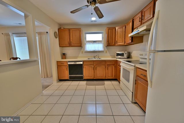 12 WINDMILL CT, Columbus, NJ 08022