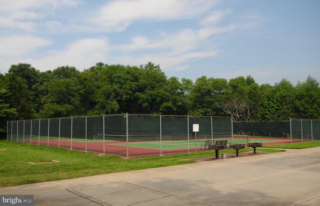 12 WINDMILL CT, Columbus, NJ 08022