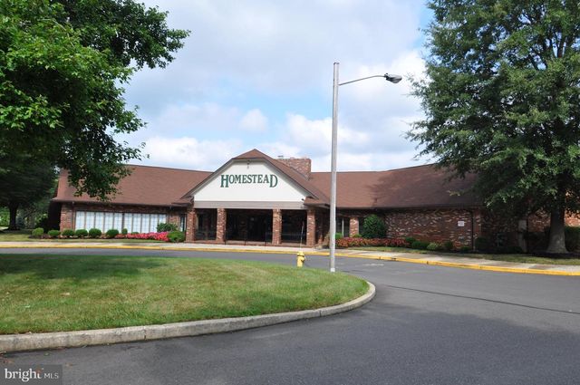 12 WINDMILL CT, Columbus, NJ 08022