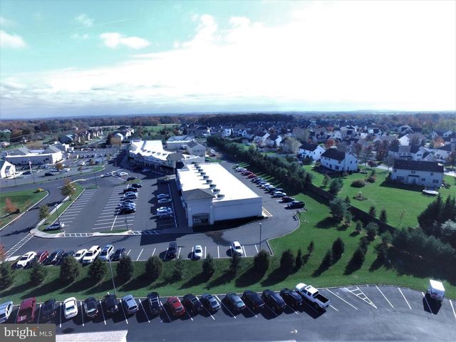 12 WINDMILL CT, Columbus, NJ 08022