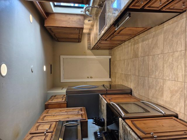 6740 E Dixileta Drive, Cave Creek, AZ 85331