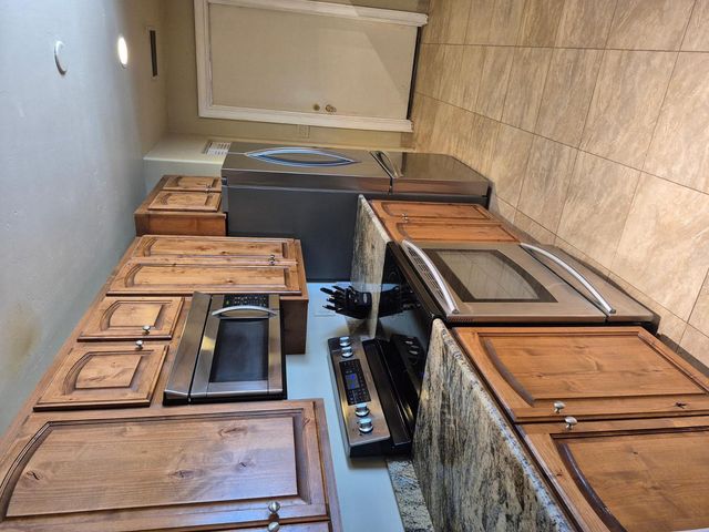 6740 E Dixileta Drive, Cave Creek, AZ 85331