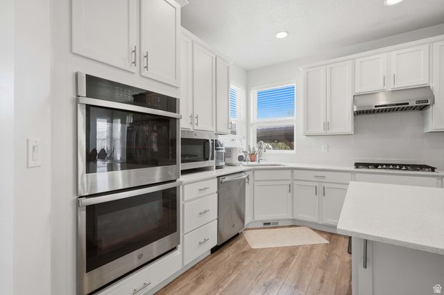 1142 W PITCHFORK RD, Murray, UT 84123