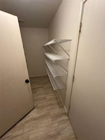 9233 Cheswick Drive, Fort Worth, TX 76123