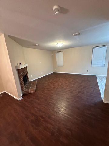 9233 Cheswick Drive, Fort Worth, TX 76123