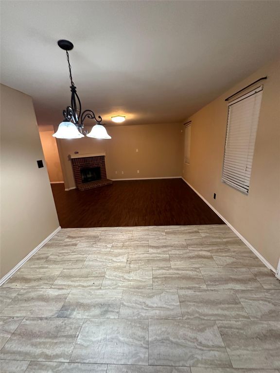 9233 Cheswick Drive, Fort Worth, TX 76123