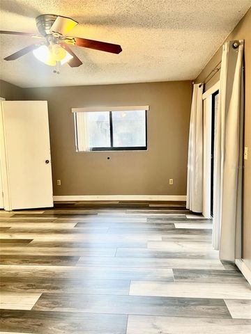 11709 RAINTREE VILLAGE BOULEVARD C, Temple Terrace, FL 33617