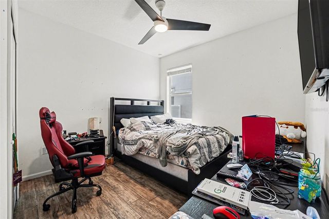 501 SAPPHIRE DR, Davenport, FL 33837