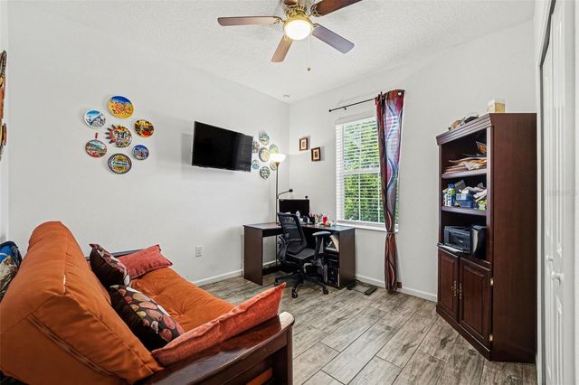 501 SAPPHIRE DR, Davenport, FL 33837